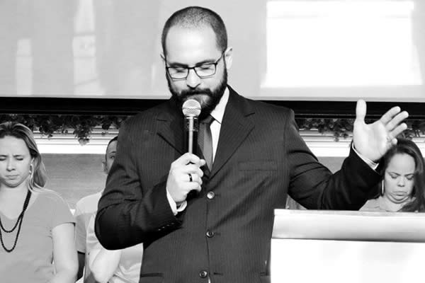 Pastor Eduardo Fettermann